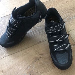 Black and Gray Cycle Shoes
